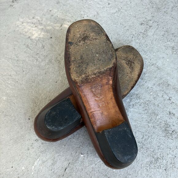Vintage Gucci horse bit loafers - Picture 9 of 10